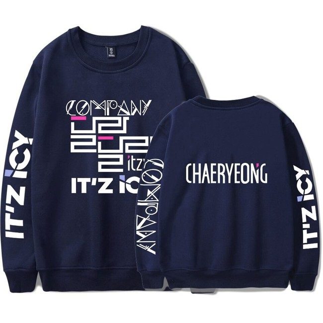 itzy chaeryeong sweatshirt