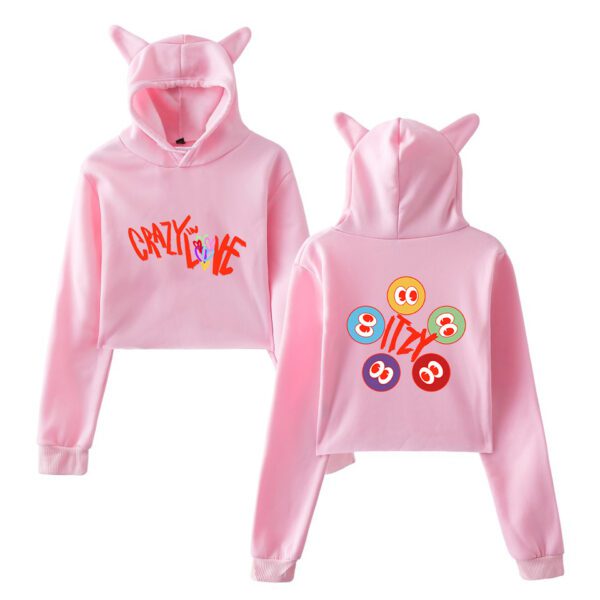 Itzy Crazy In Love Cropped Hoodie #1