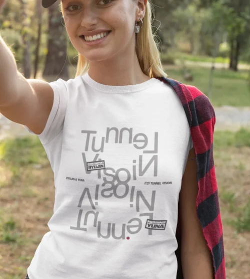 itzy tunnel vision T-Shirt