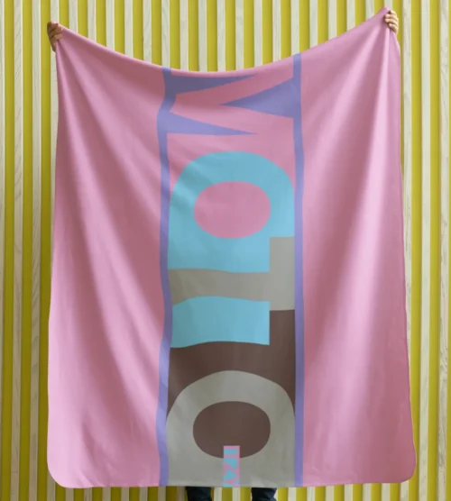 ITZY Moto Column Blanket